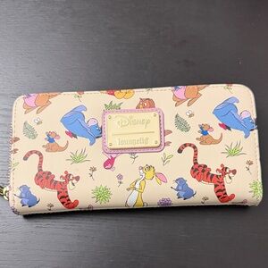 Loungefly Beige Winnie the Pooh Character Zip Wallet